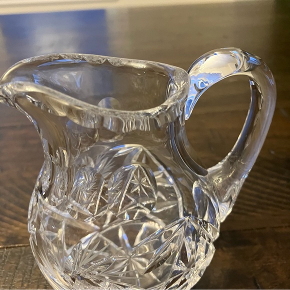 Handcut Heavy Crystal Creamer - Picture 4 of 8